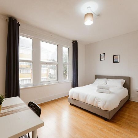 Great Rooms In Plaistow Лондон Экстерьер фото