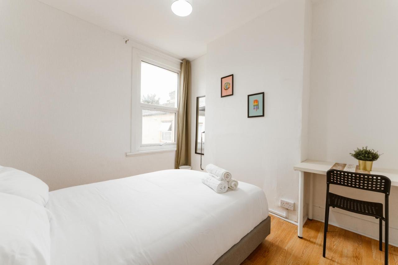Great Rooms In Plaistow Лондон Экстерьер фото