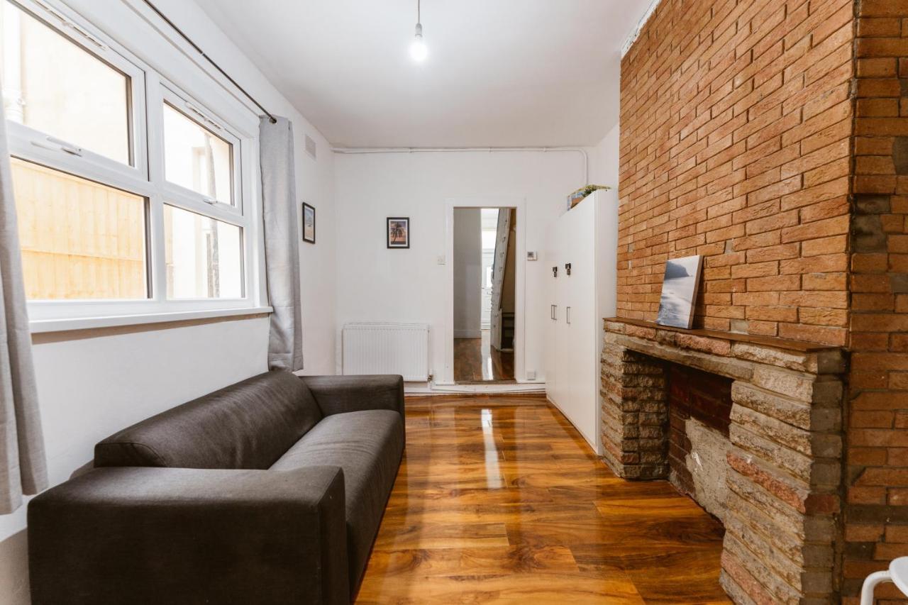 Great Rooms In Plaistow Лондон Экстерьер фото